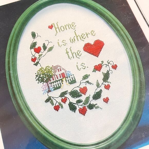 Better Homes & Gardens Home is Where The Heart Is Craft Kit VTG 1983 NEW SEALED - Picture 1 of 5